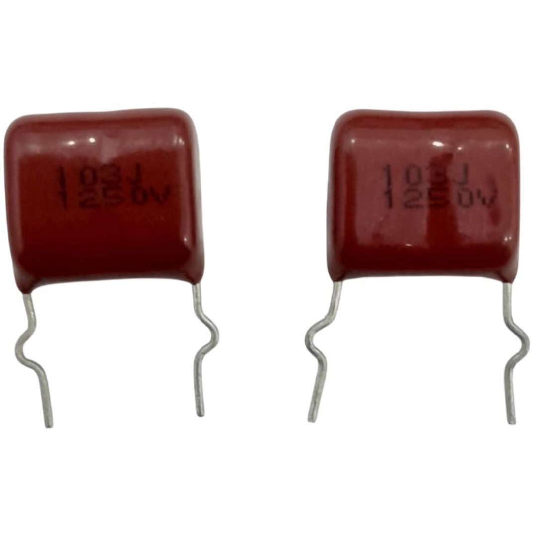 Kit com 20 Capacitores Poliéster Metalizado 10nF 1250V - KIT-CAP-POL-MET-10NF-1250V-20 - Comecx Labs