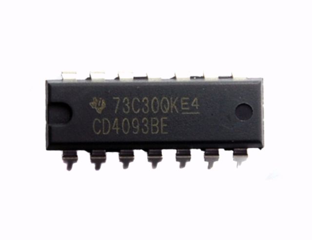 Kit com 10 Circuitos Integrados CD4093 DIP-14 - KIT-CI-CD4093-DIP14-10 - Comecx Labs