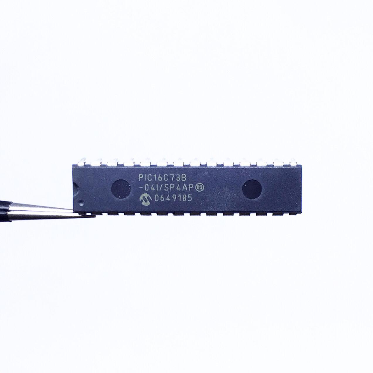 Microcontrolador PIC16C73B-04 S/P DIP-28 PTH - CI-TECH-PIC16C73B-04-S-P - Comecx Labs