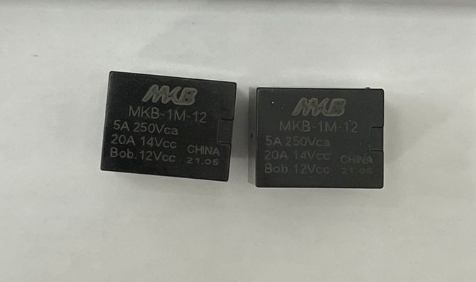 Relé 12V 20A Mini 5 Pinos MKB (MKB-1M-12) - MAN-PROT-RELAY-127557 - Comecx Labs
