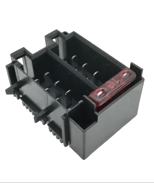 Tomada de Conexão Traseira Para Rádio Automotivo - MAN-CON-AUTOMOTIVE-129481 - Comecx Labs