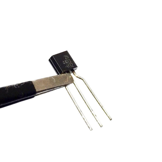 Transistor Bipolar 2N4403 PNP TO-92 PTH - SEMI-TECH-2N4403 - Comecx Labs
